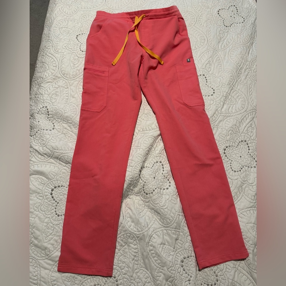 Bright Pink XS Figs Yola Scrub Pants